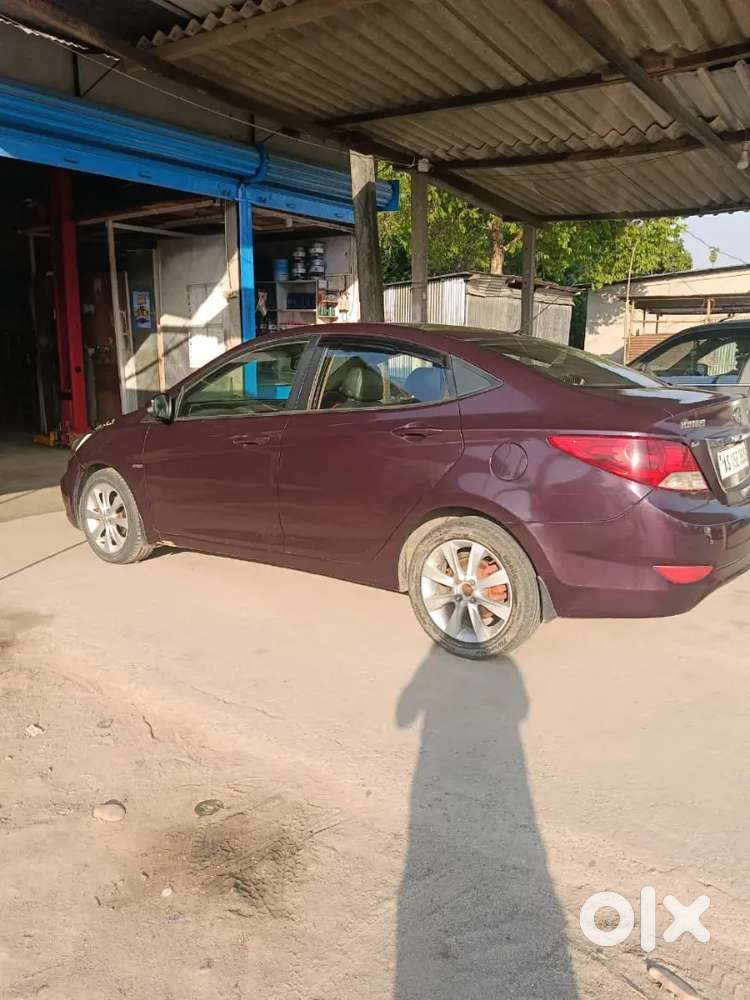 Hyundai Verna 2011 Very Good Condition Ac And Music Not Working