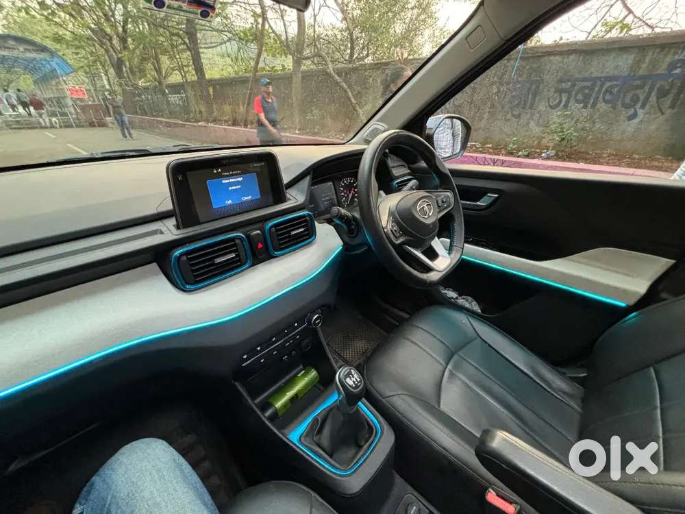 Tata Punch 2023 Petrol Creative Dual Tone Sunroof