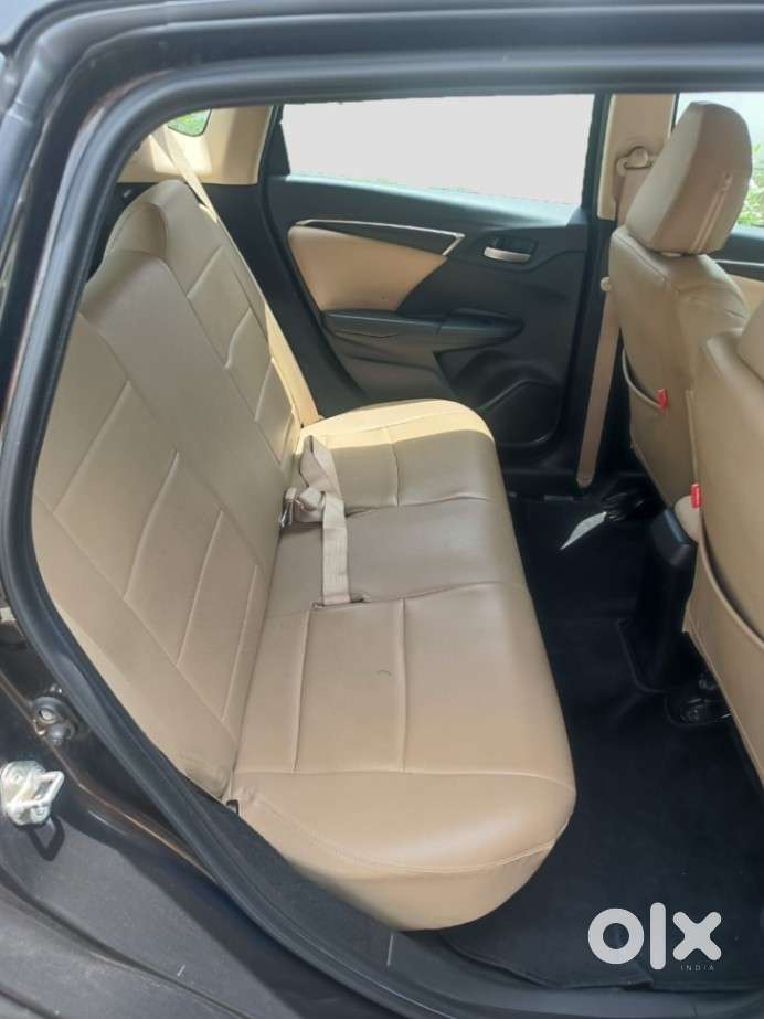 Honda Jazz [2020-2023] 1.2 Vx I-vtec Mt, 2021, Petrol