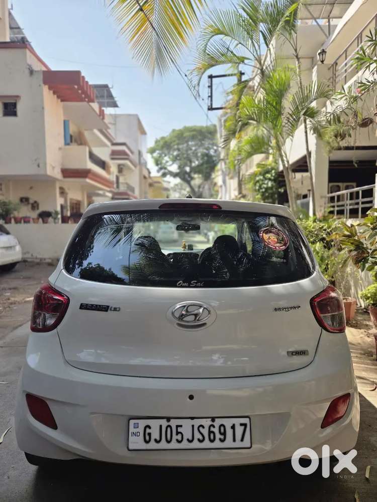 Hyundai Grand I10 2017 Diesel  Excellent Condition  Single Owner