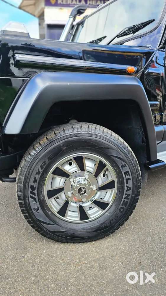 2017 Model Force Gurkha 9 Seater