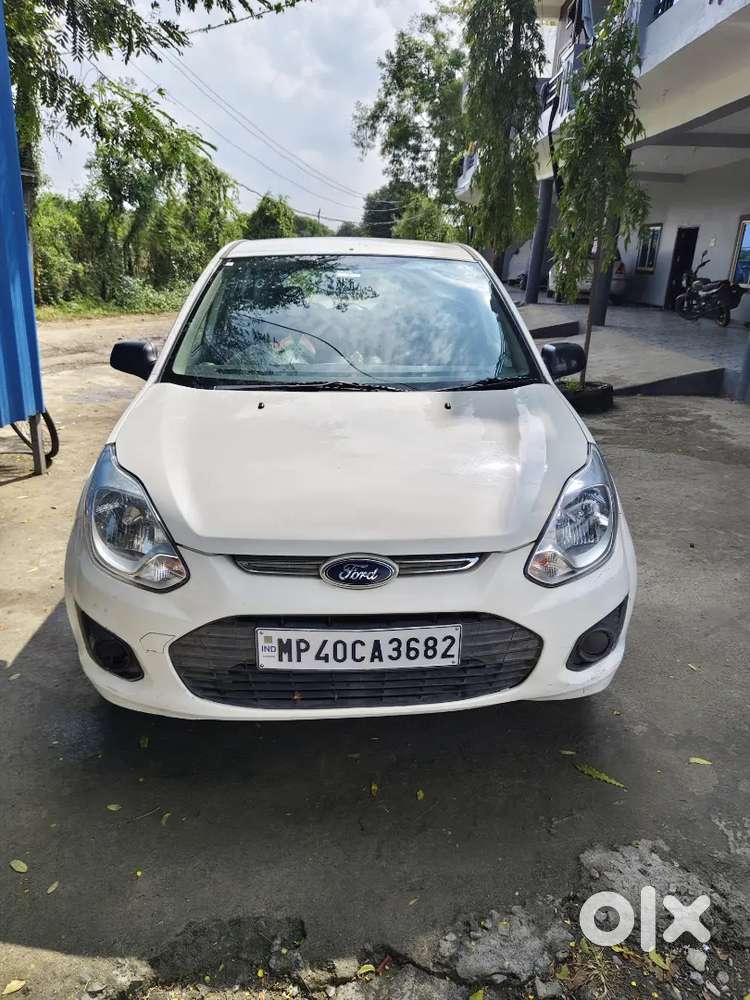 Ford Figo 2015 Diesel 105000 Km Driven