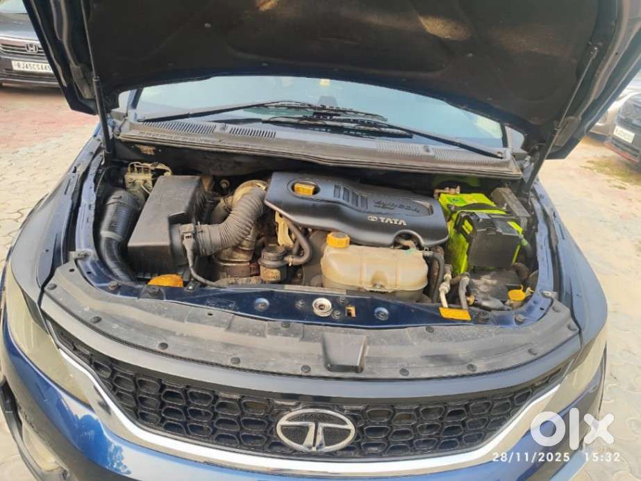 Tata Hexa 2.2 Xt 4x2 7 Str, 2017, Diesel