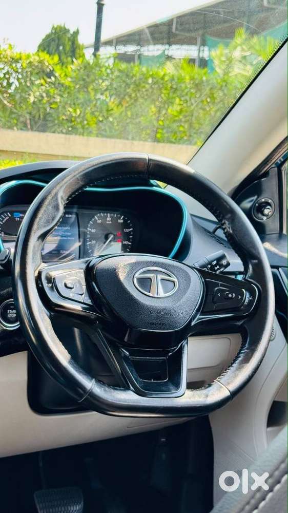 Tata Nexon Ev Xz Plus, 2022, Electric