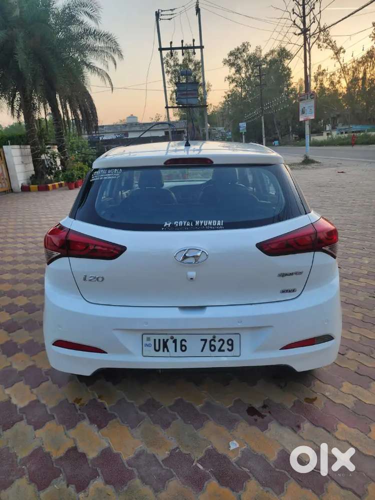 Hyundai I20 2015 Petrol 52000 Km Driven