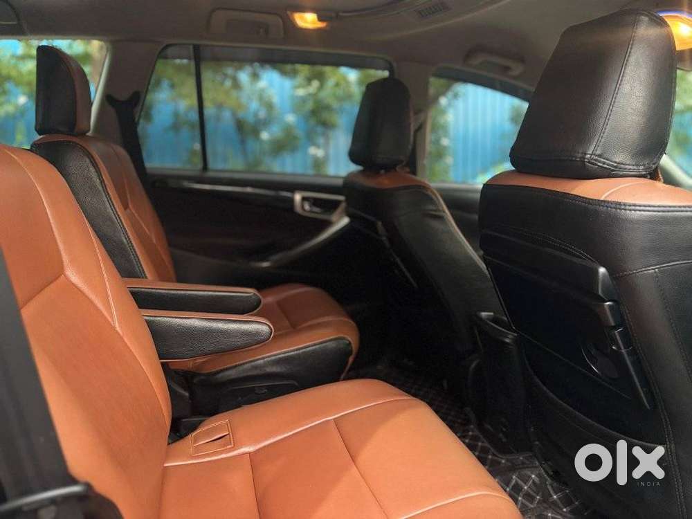 Toyota Innova Crysta 2.4 V, 2019, Diesel