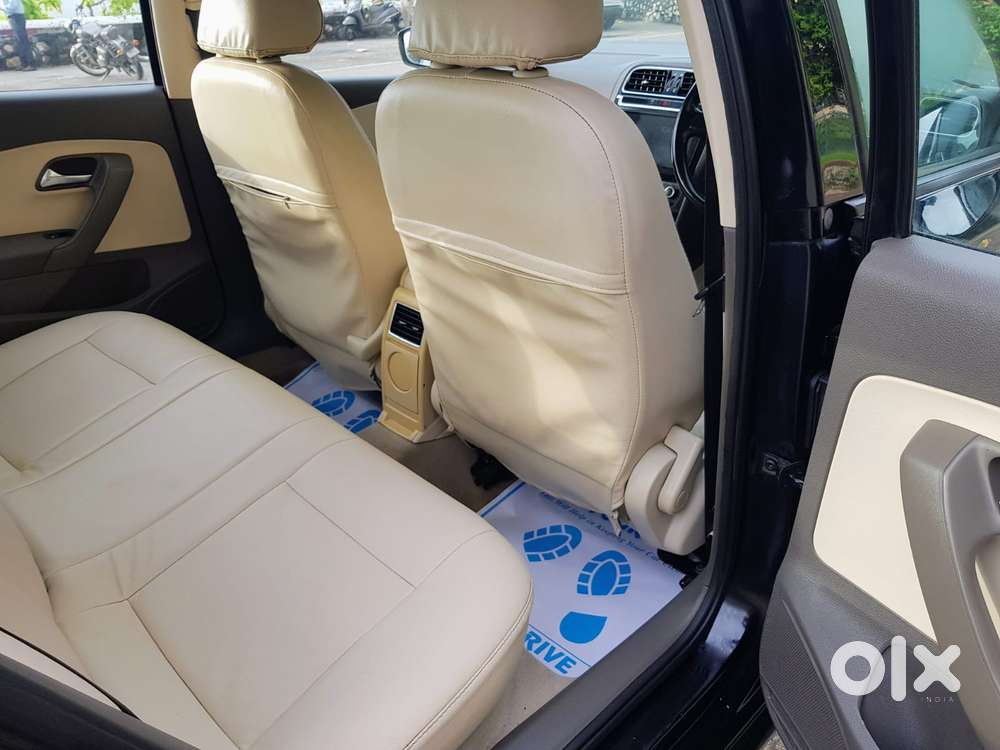 Volkswagen Vento 2010-2013 Petrol Highline, 2011, Petrol