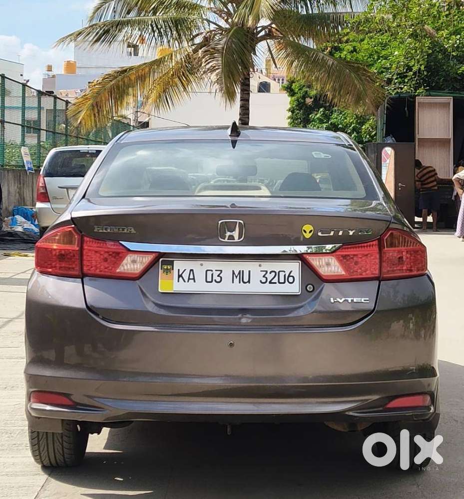 Honda City V Mt, 2014, Petrol