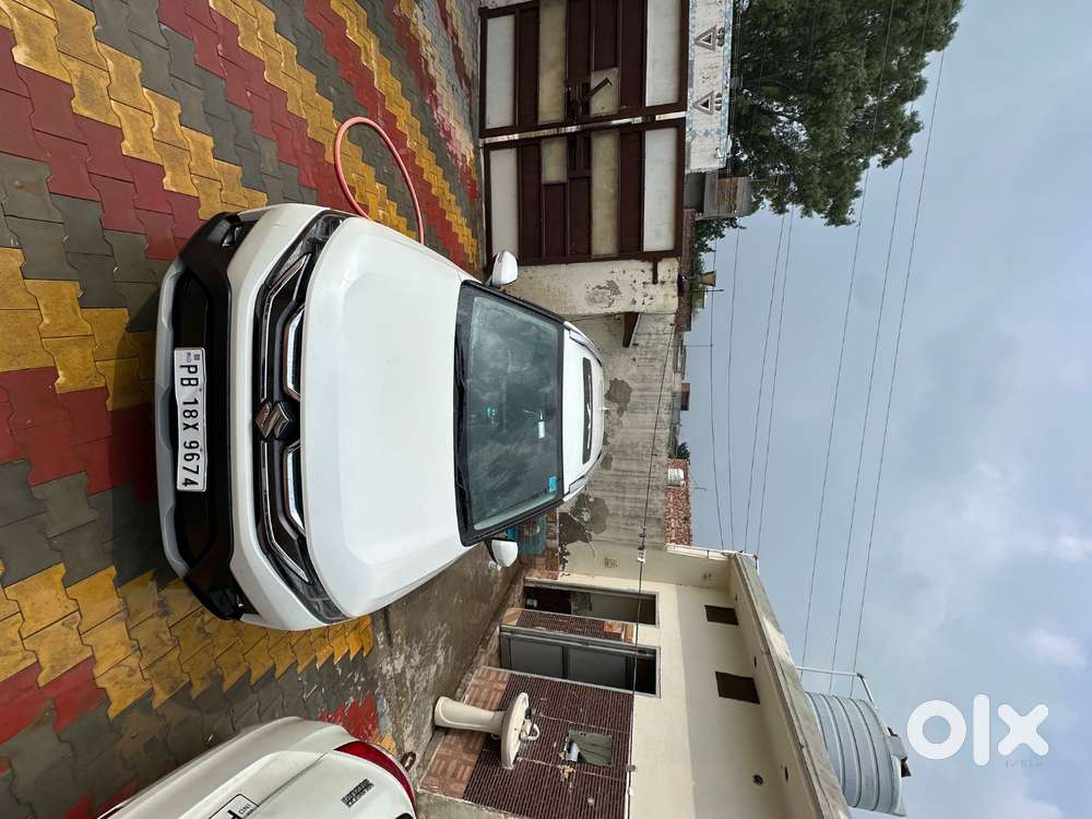 Smart Hybrid Breeza Petrol