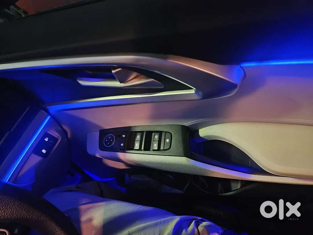 Kia Carens Sep' 2022 Petrol 30500 Km Driven