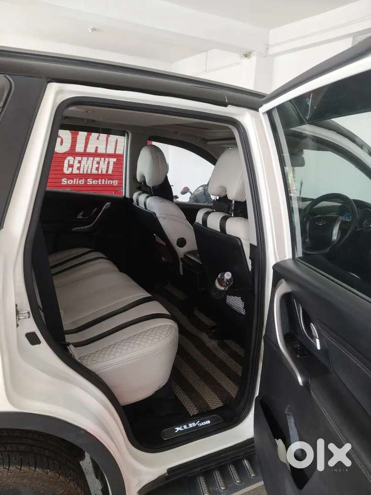 Mahindra Xuv500 2019 Diesel 79860 Km Driven