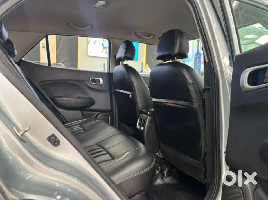 Hyundai Venue S Plus Mt 1.2 Kappa, 2022, Petrol