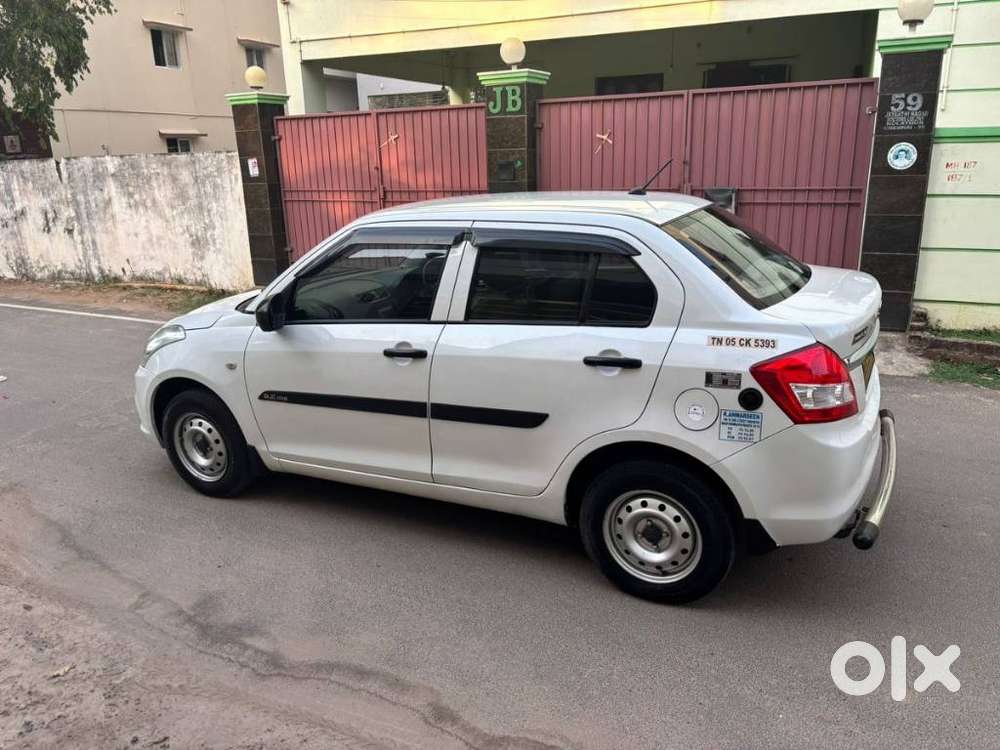 Maruti Suzuki Swift Dzire 1.2 Vxi Bsiv, 2022, Cng & Hybrids