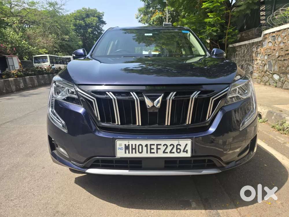 Mahindra Xuv700 2.0 Ax 7 Petrol At Str, 2023, Petrol