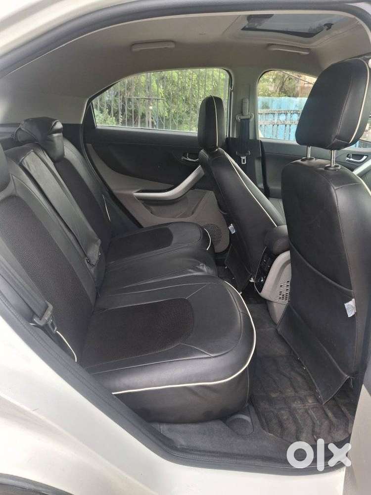 Tata Nexon Amt Xza Plus, 2018, Petrol
