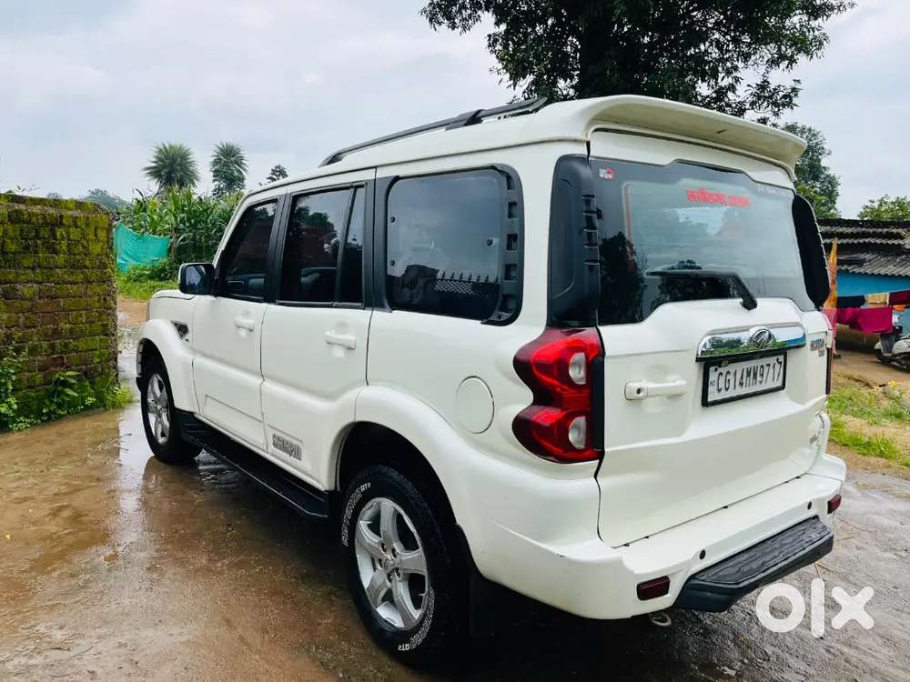Mahindra Scorpio Classic 2021 Diesel Manual