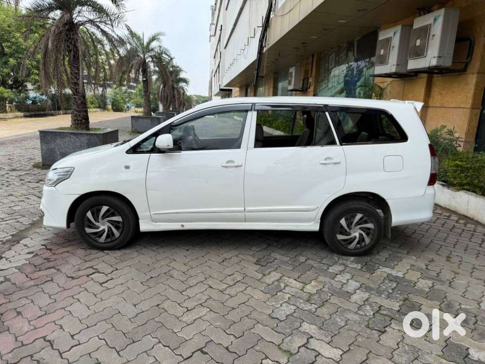 Toyota Innova 2.5 G (diesel) 7 Seater, 2016, Diesel