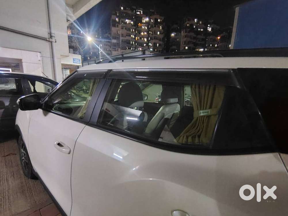 Looking To Sell My Mahindra Xuv300 W8 Optional Top Model With Sunroof