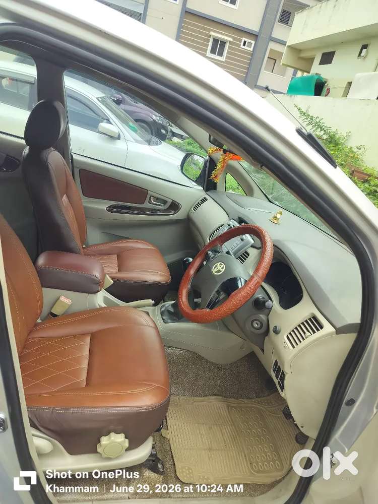 Toyota Innova Diesel 2012