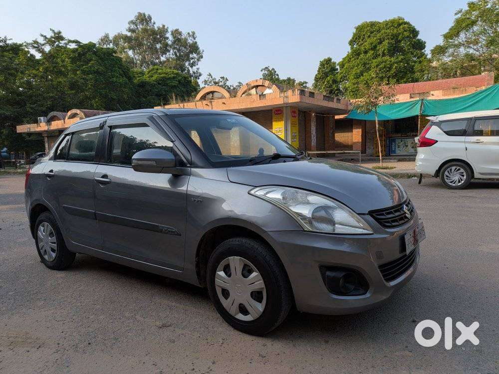 Maruti Suzuki Swift Dzire 1.2 Vxi Bsiv, 2014, Petrol