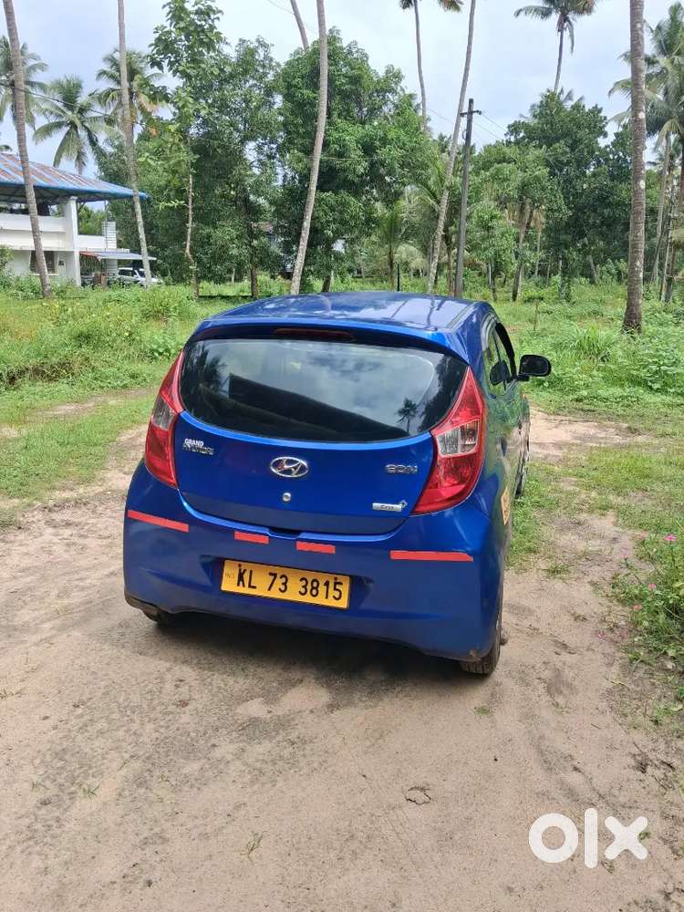 2014 Eon Taxi Petrol+cng Full Condition No Flood Uber Ola Attached