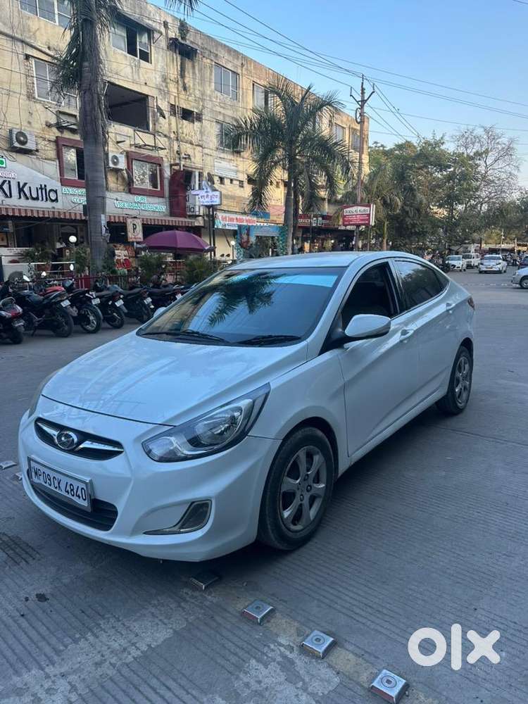 Hyundai Verna 2012