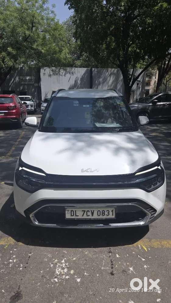 Kia Carens Luxury In Excellent Condition