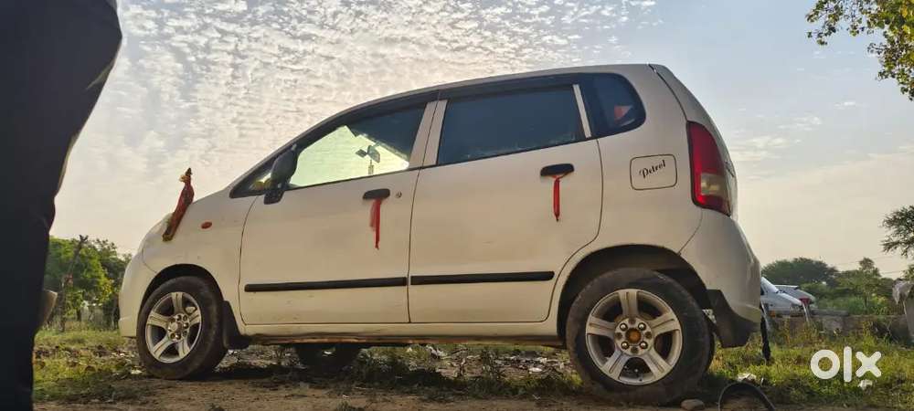Zen Estilo 2012 Model Passing Karvai Ha Alloye Wheel Charo Power Windo