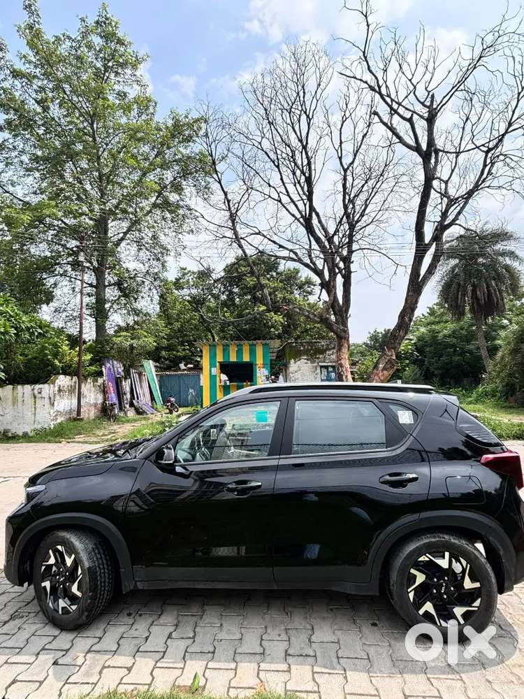 Kia Sonet 2026 Petrol 4000 Km Driven