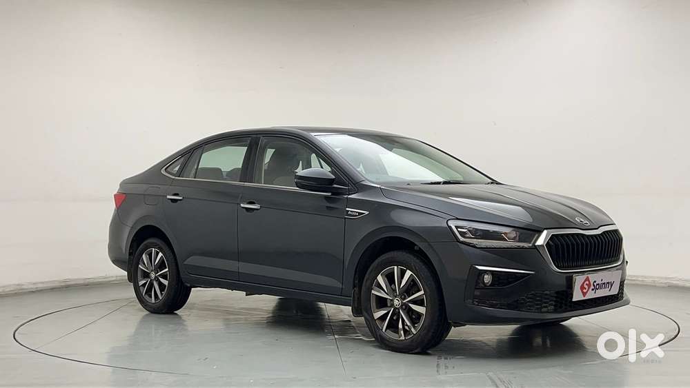 Skoda Slavia Style 1.0l Tsi At, 2023, Petrol