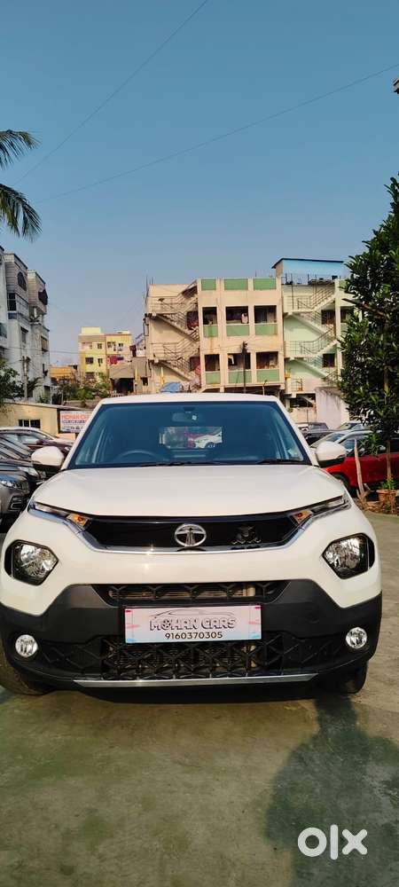 Tata Punch Creative, 2023, Petrol