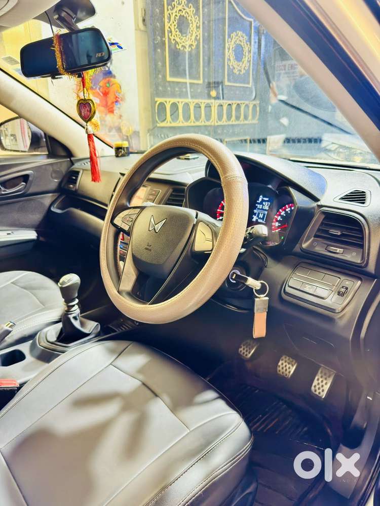 Mahindra Xuv300 W6, 2024, Petrol