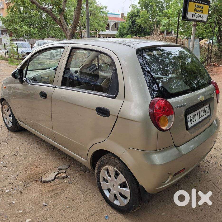 Chevrolet Spark 1.0 Ls, 2012, Cng & Hybrids