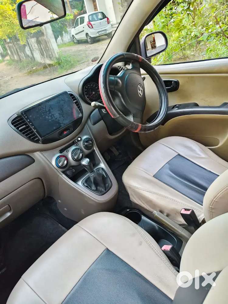 Sale Or Exchange 2011 Model Hyundai I 10 Era Plus