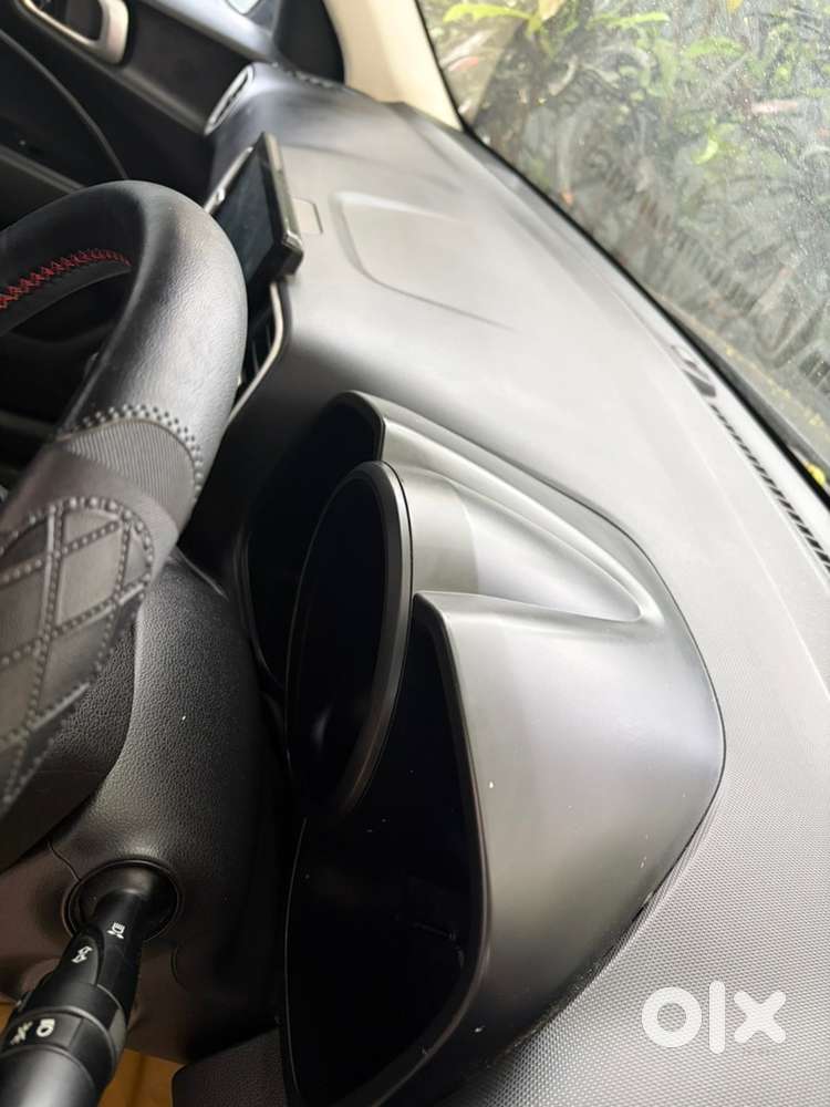 Hyundai Venue Petrol 2020