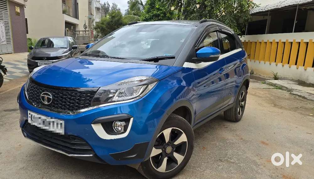 Tata Nexon Xz+ Diesel Manual Blue Grey Jan 2018 Single Driver,