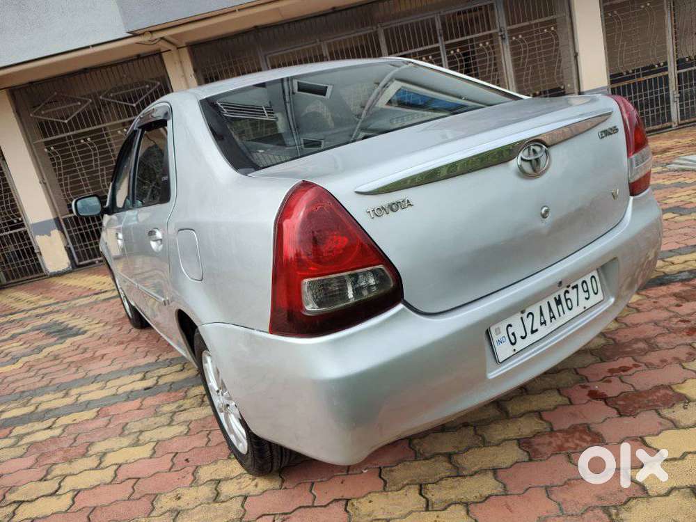 Toyota Etios 2010-2012 Vx, 2011, Cng & Hybrids