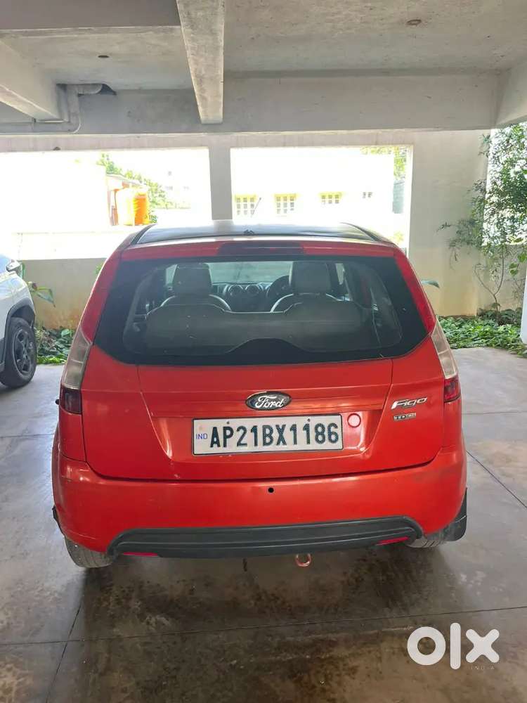 Ford Figo 2015 Diesel 110000 Km Driven