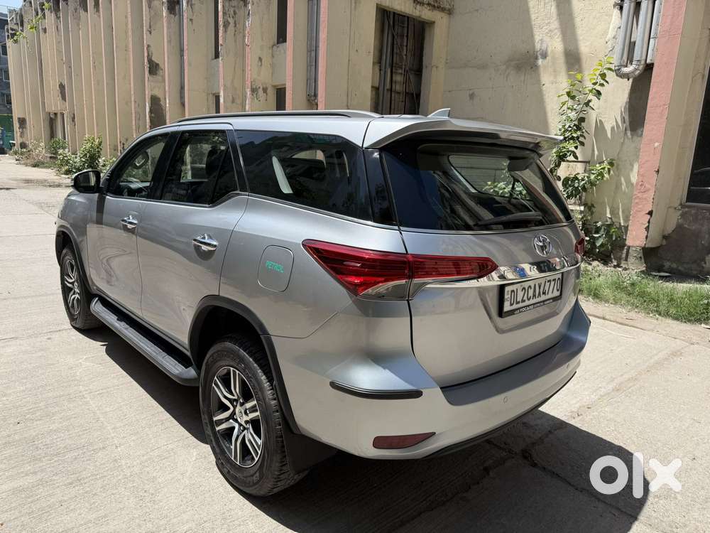 Toyota Fortuner [2021-ongoing] 2.7 2wd Petrol At, 2017, Petrol