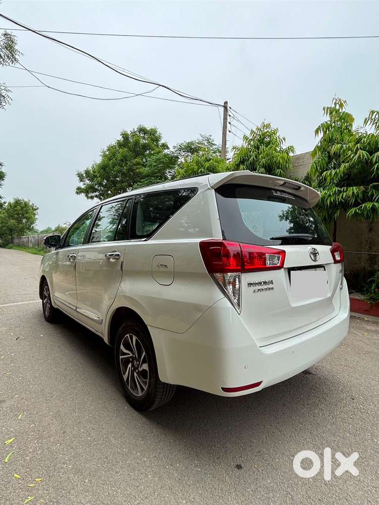 Toyota Innova Crysta [2020-ongoing] 2.7 Gx At 7 Str, 2022, Petrol