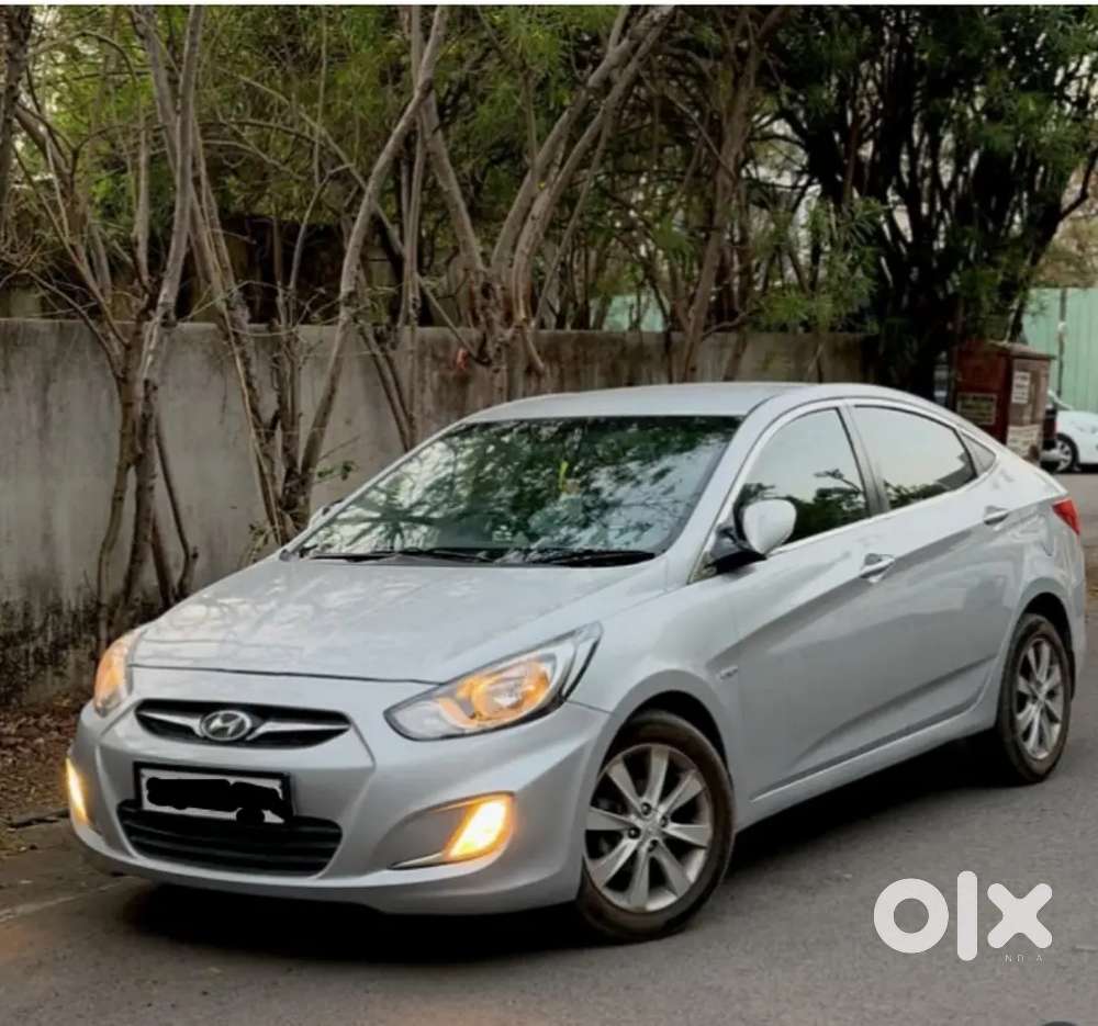 Hyundai Fluidic Verna 2012