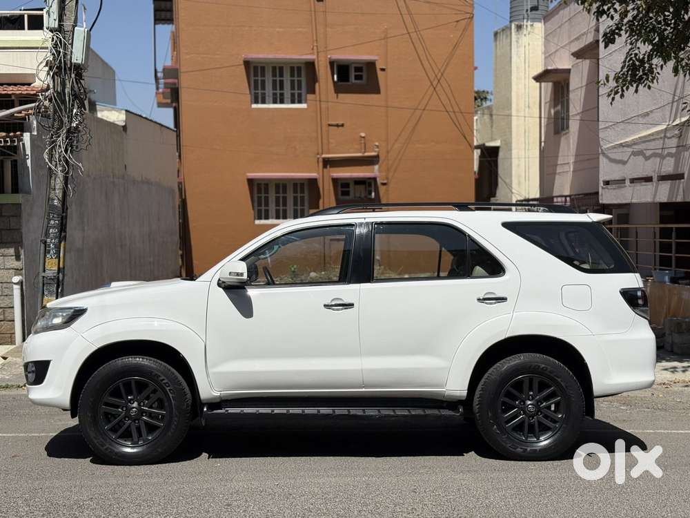 Toyota Fortuner 3.0 4x2 Mt, 2015, Diesel