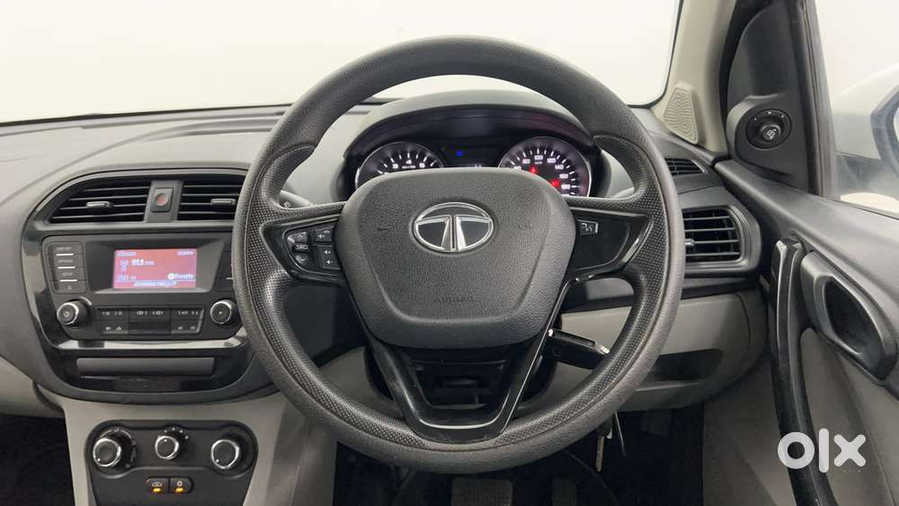 Tata Tiago Xza, 2019, Petrol