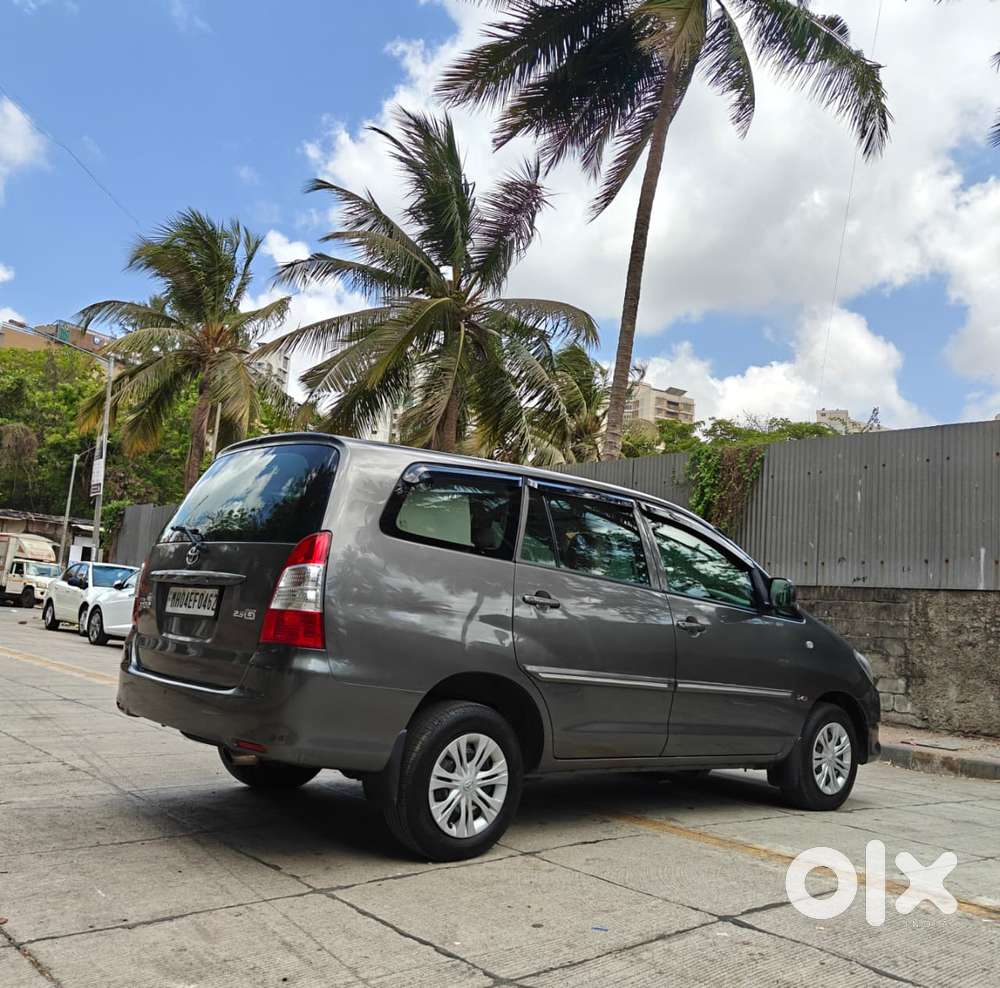 Toyota Innova 2009-2011 2.5 Gx 8 Str Bsiv, 2010, Diesel