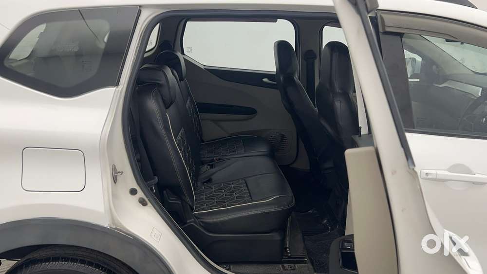 Renault Triber Rxz Easy-r Amt, 2020, Petrol