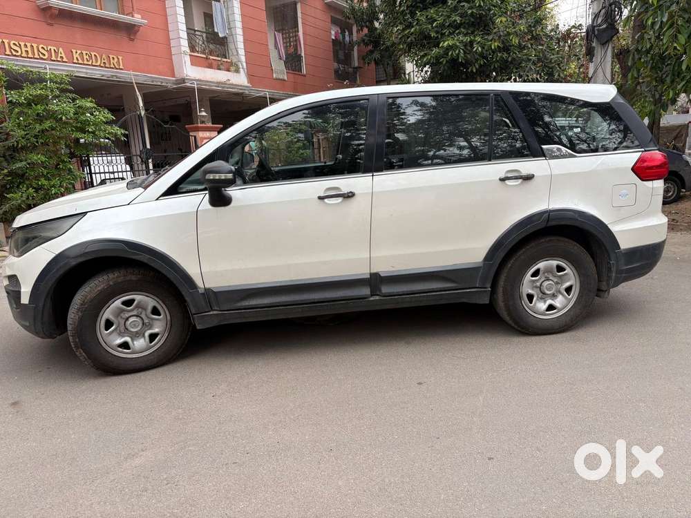 Tata Hexa 2.2 Xe 4x2 7 Str, 2018, Diesel