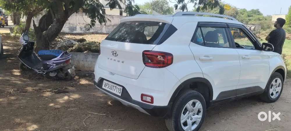 Hyundai Venue 2020 Diesel 39000 Km Driven