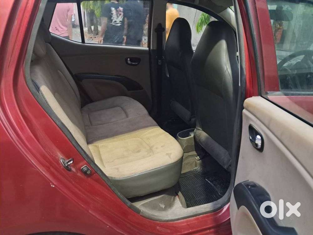 Hyundai I10 Sportz, 2011, Petrol