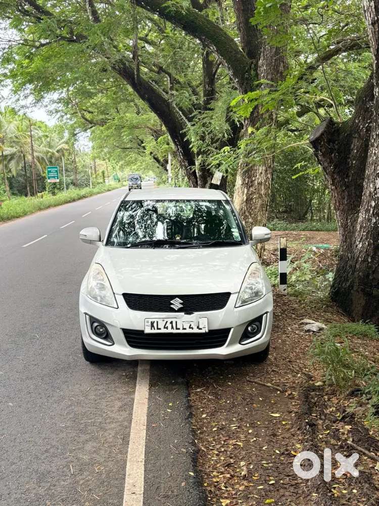 Maruti Suzuki Swift 2011 Petrol Manual