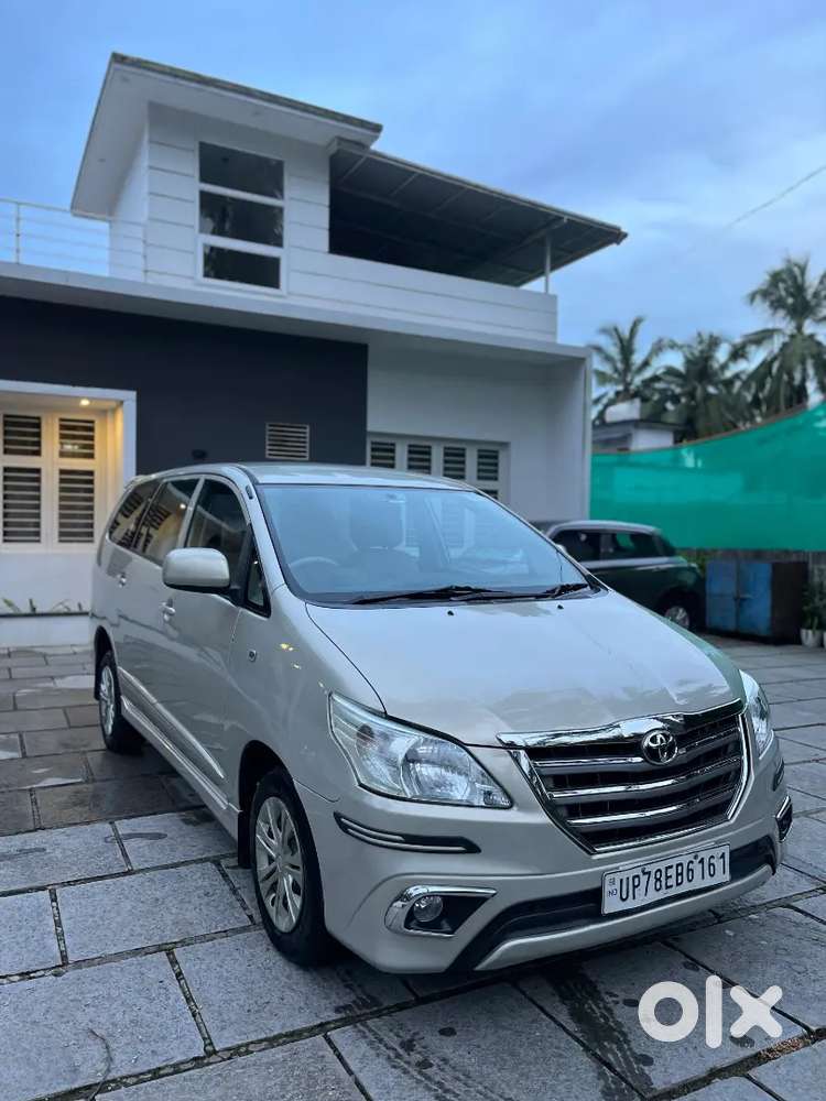 Toyota Innova 2.5 G4 2015